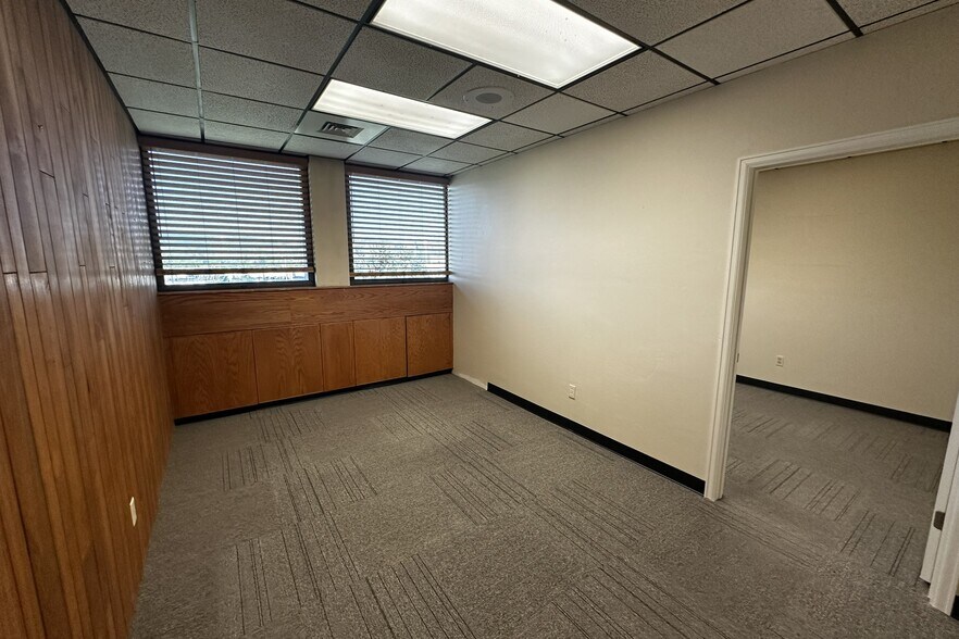 More Photos Of 2808 North Ave, Grand Junction Office For Sale