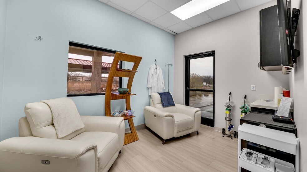 More Photos Of 6380 Preston Rd, Frisco Freestanding For Sale