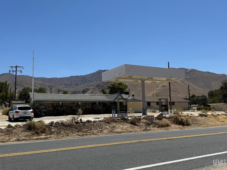 More Photos Of 23822 Highway 178, Onyx Service Station For Sale