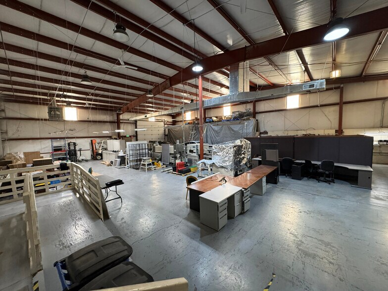 More Photos Of 1315 W 400 S, Orem Industrial For Lease