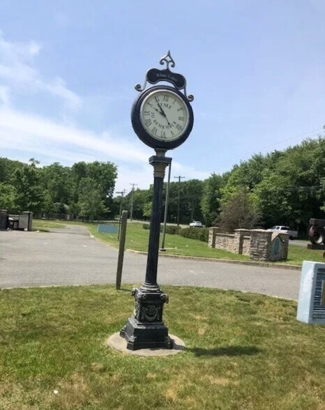 More Photos Of 1401 N Main St, Manahawkin Land For Sale