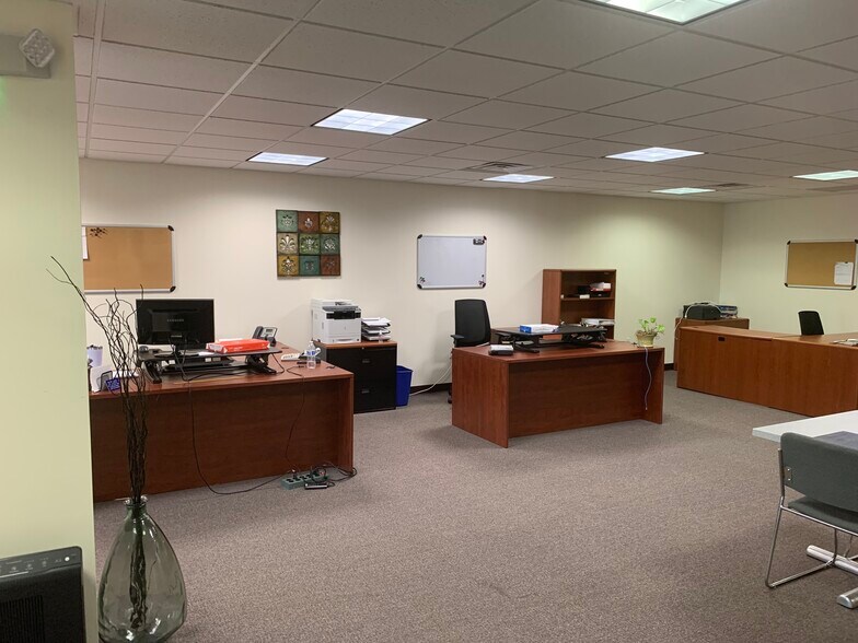 More Photos Of 2740 State Route 10 W, Parsippany Office For Lease