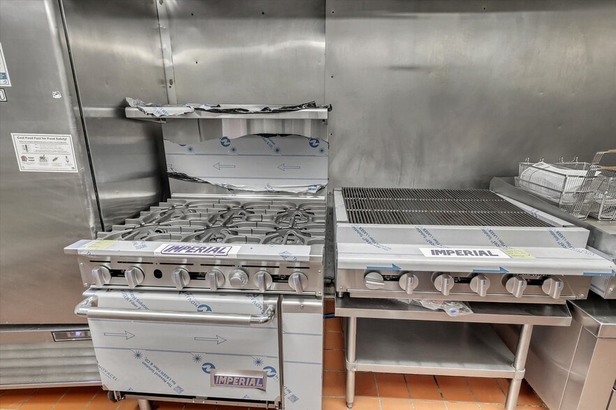 More Photos Of , Sacramento General Retail For Sale