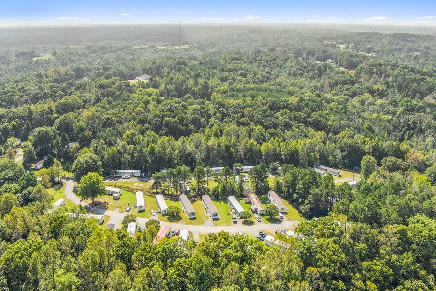 More Photos Of 1020 Twin Lakes Dr, King Manufactured Housing Mobile Home Park For Sale