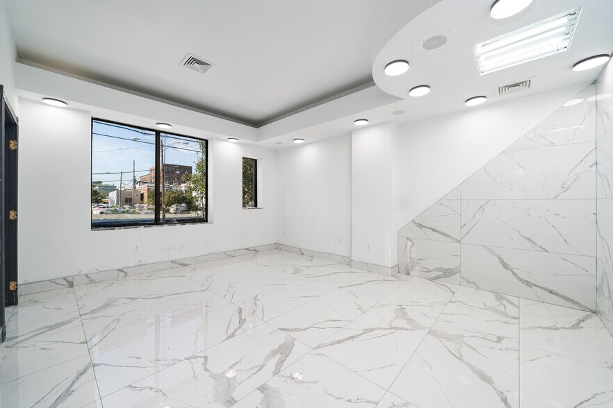 More Photos Of 512 42nd St, Union City Medical For Lease