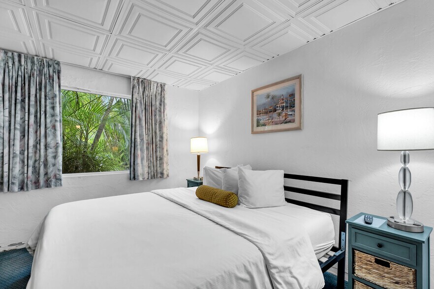 More Photos Of 99202 Overseas Hwy, Key Largo Hotel For Sale