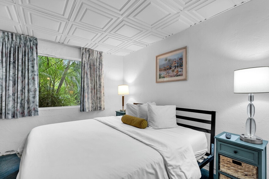 More Photos Of 99202 Overseas Hwy, Key Largo Hotel For Sale