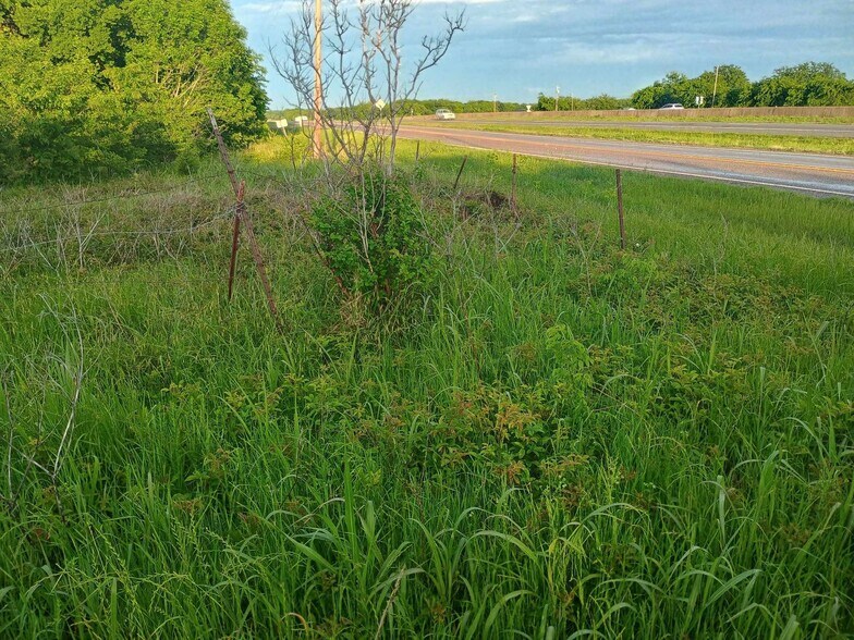 More Photos Of 5330 E Interstate 30, Campbell Land For Lease