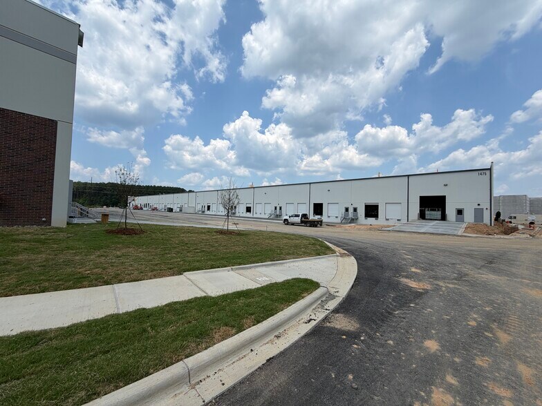 More Photos Of 1485 Goodwin Rd, Apex Unknown For Lease