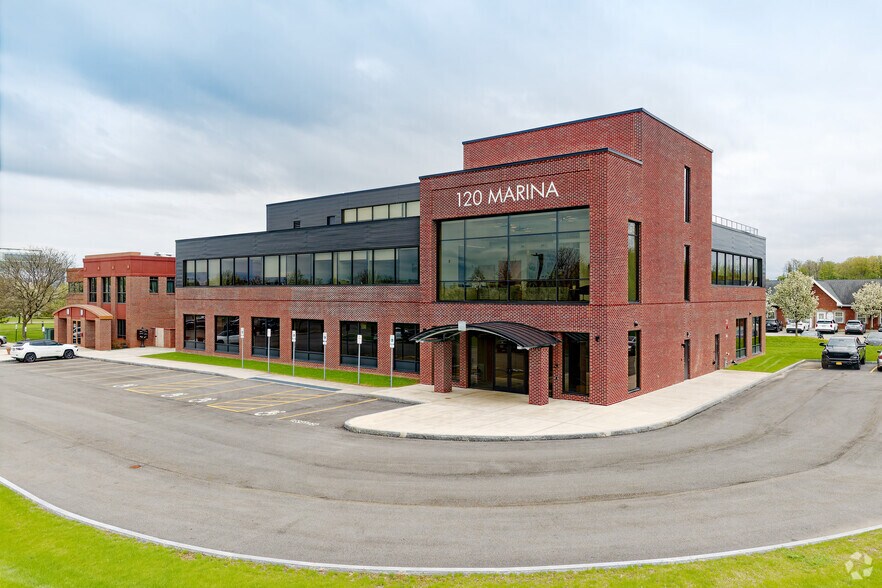 Primary Photo Of 120 Marina Dr, Rochester Medical For Lease