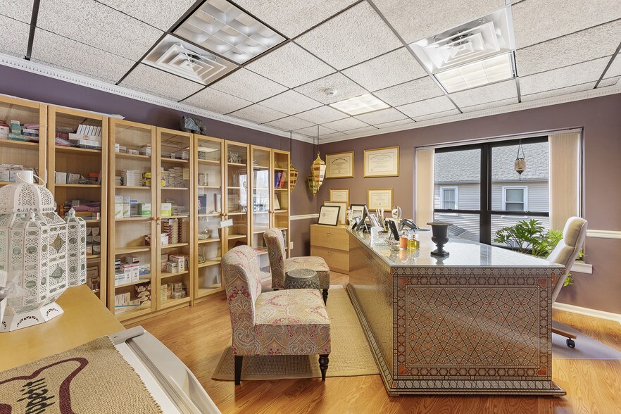 More Photos Of 188 E Bergen Pl, Red Bank Office For Sale