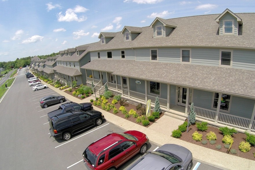 Primary Photo Of 1000 Coombs Farm Dr, Morgantown Office For Lease
