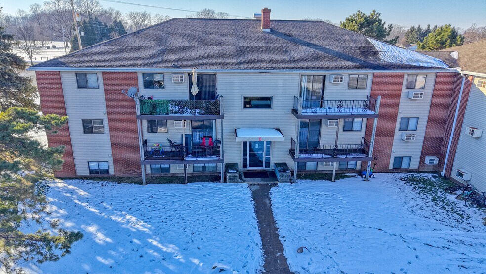 More Photos Of 624 Cleveland Rd E, Huron Apartments For Sale