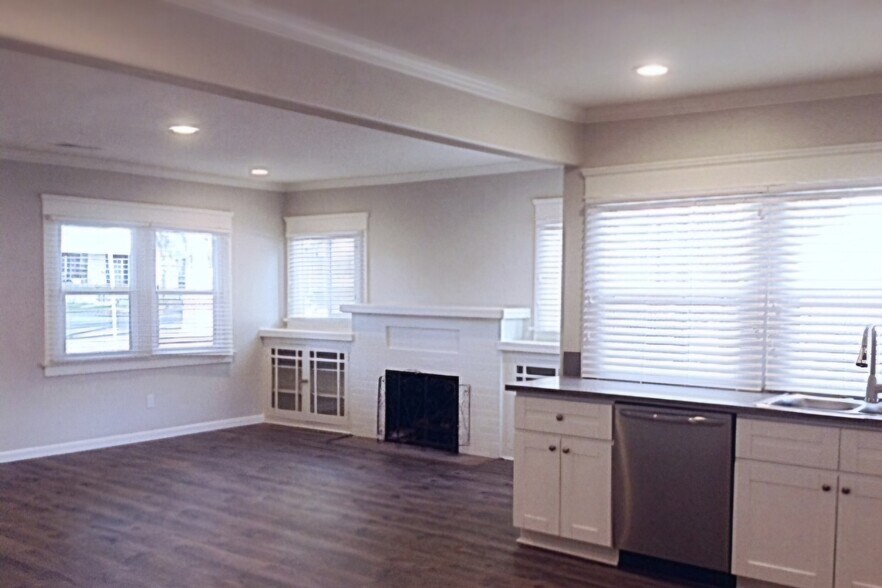 More Photos Of 328 W California Ave, Glendale Multifamily For Sale