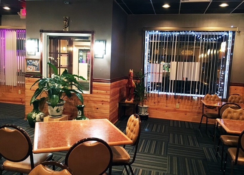 More Photos Of 120 S Main St, Chambersburg Restaurant For Sale