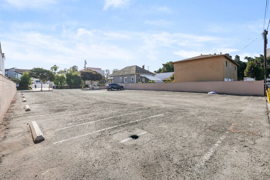 More Photos Of 846 N Van Ness Ave, Santa Ana Land For Sale