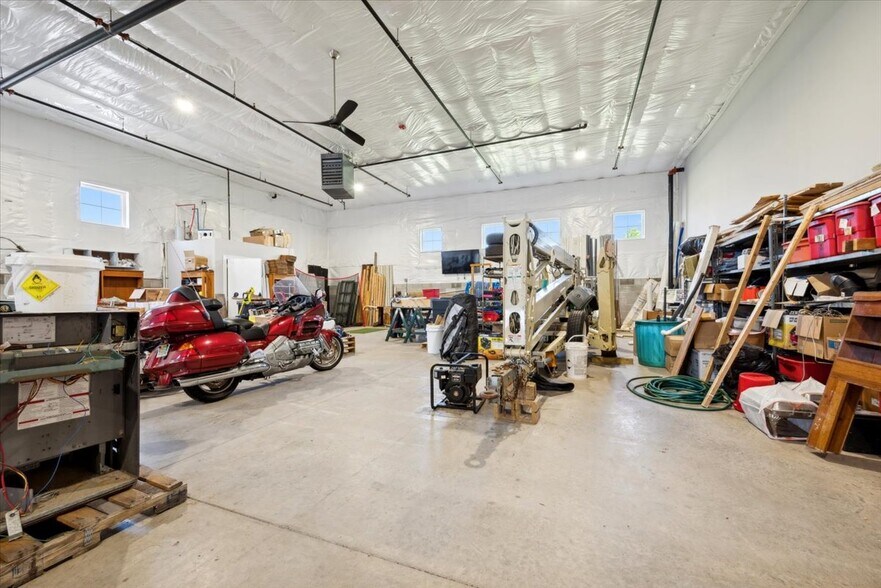 More Photos Of 22 Royal Rd, Flemington Industrial For Sale