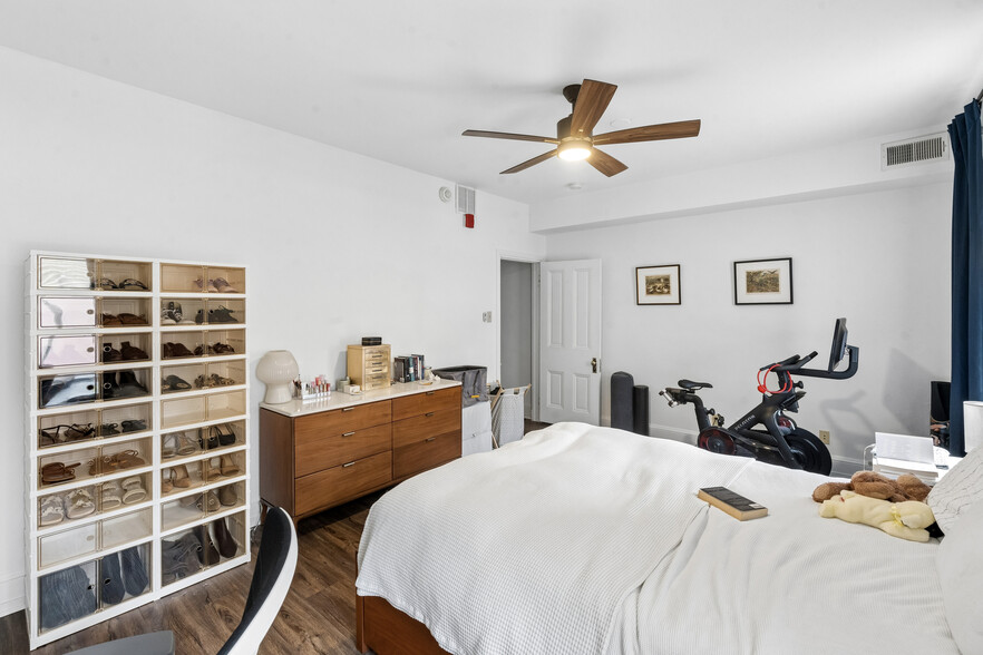 More Photos Of 1600 Spruce St, Philadelphia Apartments For Sale