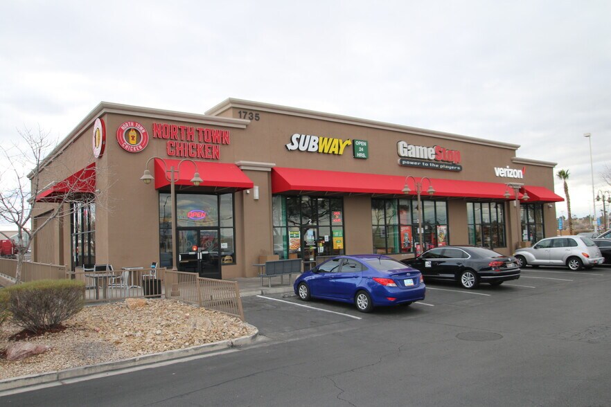 More Photos Of 1515-1711 W Craig Rd, North Las Vegas Unknown For Lease