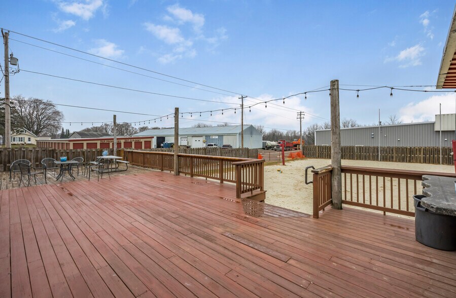 More Photos Of 104-112 Main St, Wanamingo General Retail For Sale