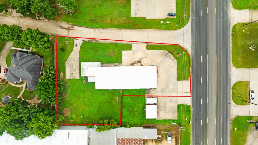 More Photos Of 6210 Lamar Rd, Reno Flex For Sale