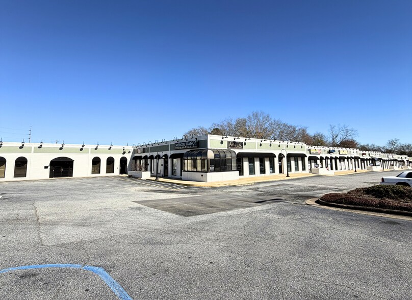 Primary Photo Of 3604 Macon Rd, Columbus Unknown For Lease