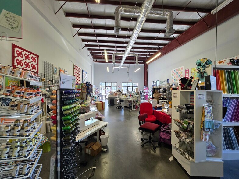 More Photos Of 4375 Bluffton Pky, Bluffton Storefront For Lease