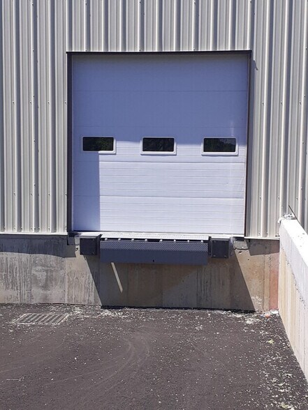 More Photos Of 735 State Route 52, Walden Warehouse For Sale