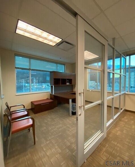 More Photos Of 1 Tech Park Dr, Johnstown Medical For Lease