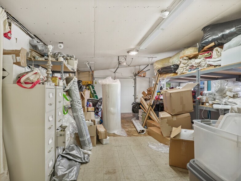 More Photos Of 253-259 Mill St, Greenwich General Retail For Lease
