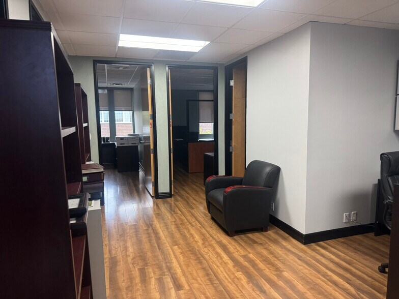 More Photos Of 1101 Dove St, Newport Beach Office For Lease