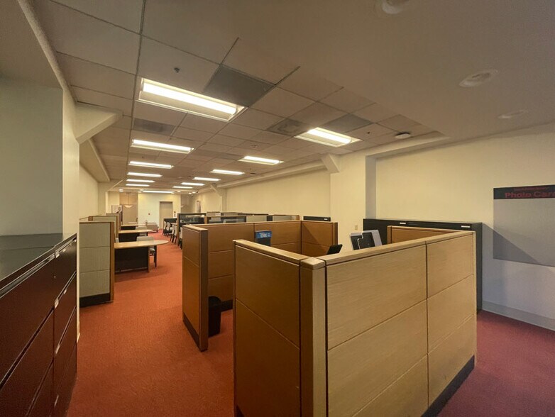 More Photos Of 445 Powell St, San Francisco Bank For Sale
