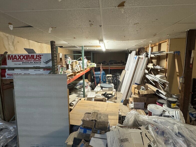 More Photos Of 100 E 32nd St, Bryan Freestanding For Lease