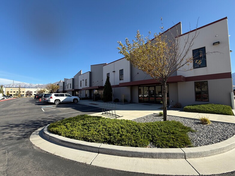 More Photos Of 496 E 1750 N, Orem Warehouse For Lease