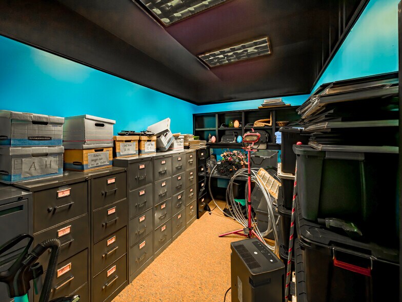 More Photos Of 105-111 W Central, Valdosta Storefront Retail Office For Sale