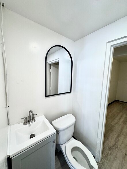 More Photos Of 3432-3434 University Ave, San Diego Storefront Retail Office For Lease