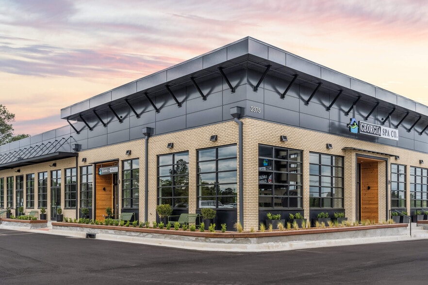 More Photos Of 2375 W Broad St, Athens Unknown For Lease