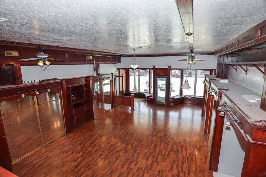 More Photos Of 16 N Main St, Payette Storefront Retail Residential For Sale