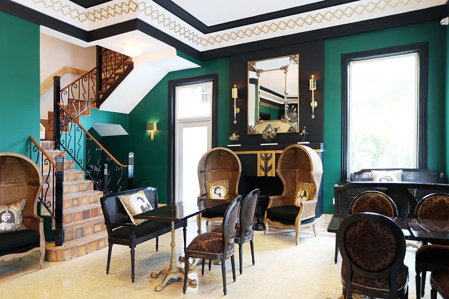 More Photos Of 1320 Ocean Dr, Miami Beach Hotel For Sale