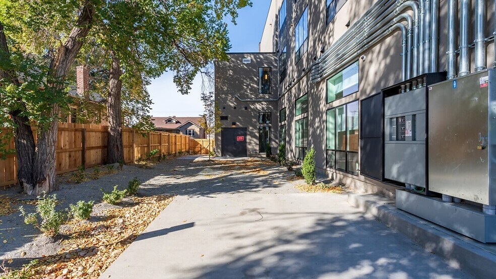 More Photos Of 3890 W Colfax Ave, Denver Apartments For Sale