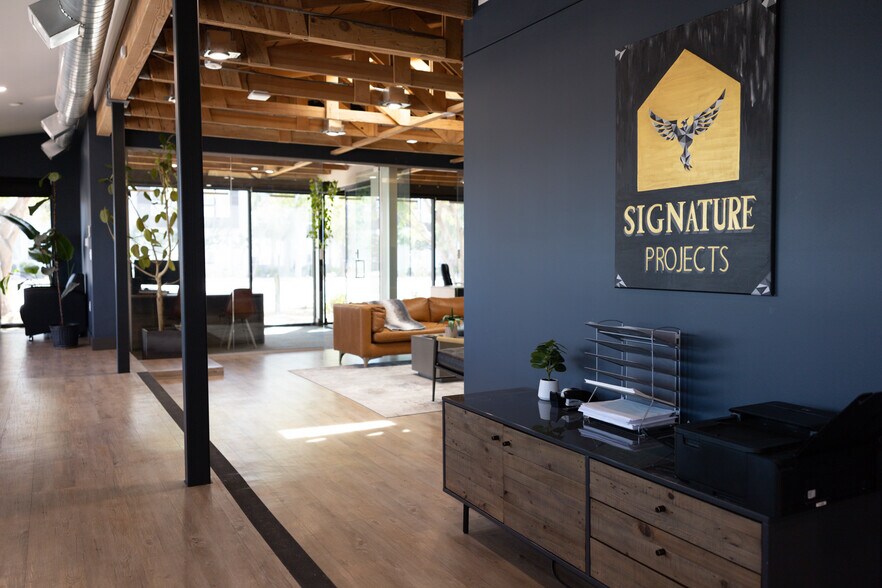 More Photos Of 4720 E Van Buren St, Phoenix Office For Lease