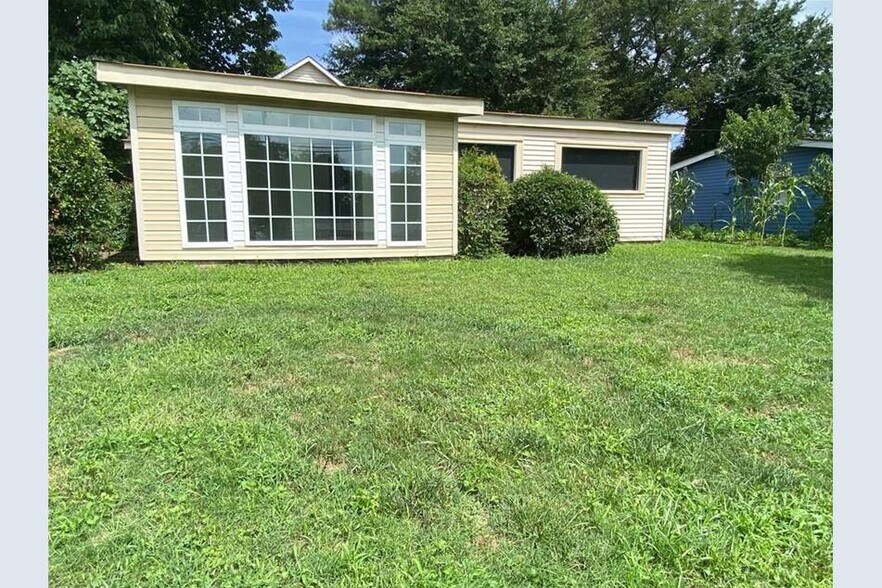 More Photos Of , Marietta Unknown For Sale