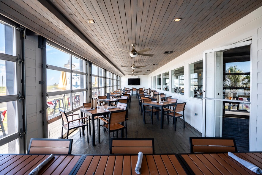 More Photos Of 11150 Termini San Luis Pass Rd, Galveston Restaurant For Sale