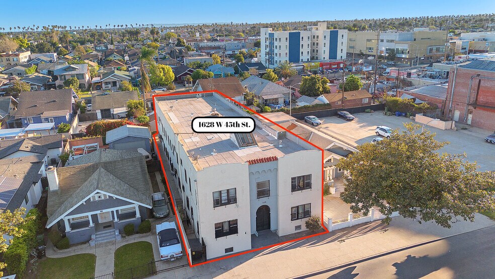 More Photos Of 1628 W 45th St, Los Angeles Apartments For Sale