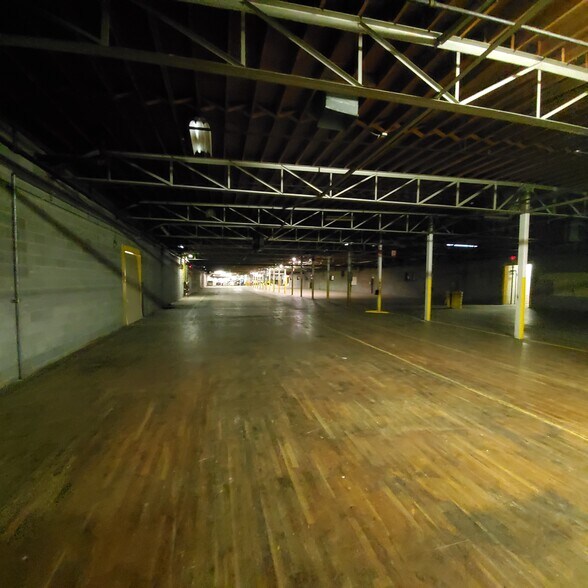 More Photos Of 536 N Generals Blvd, Lincolnton Manufacturing For Lease