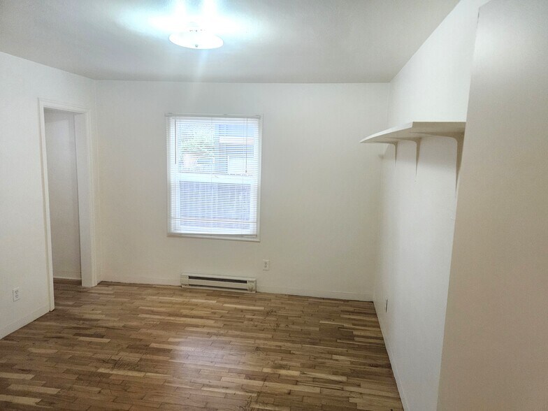 More Photos Of 1233 W 8th Ave, Eugene Apartments For Sale