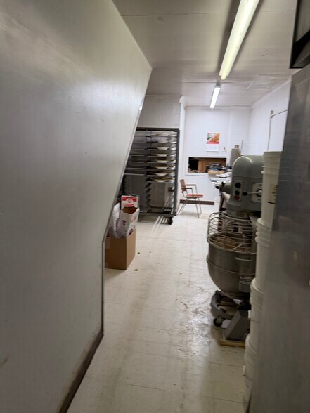 More Photos Of 2857-2867 Lincoln Hwy, Ronks Storefront Retail Residential For Sale