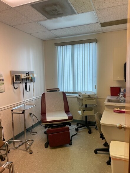 More Photos Of 601 Route 37 W, Toms River Office For Sale