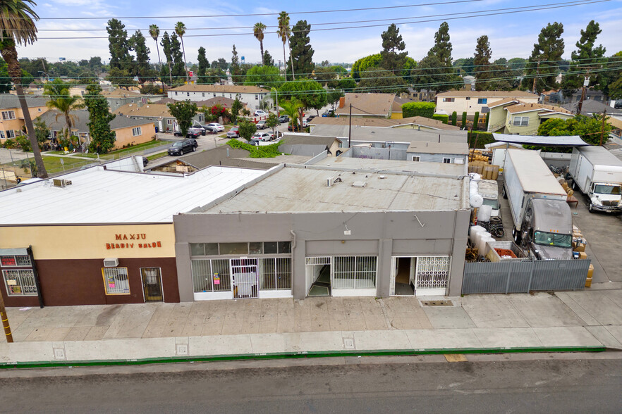 Primary Photo Of 10523 Long Beach Blvd, South Gate General Retail For Sale