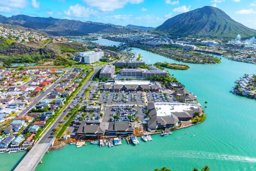 More Photos Of 377 Keahole St, Honolulu General Retail For Sale